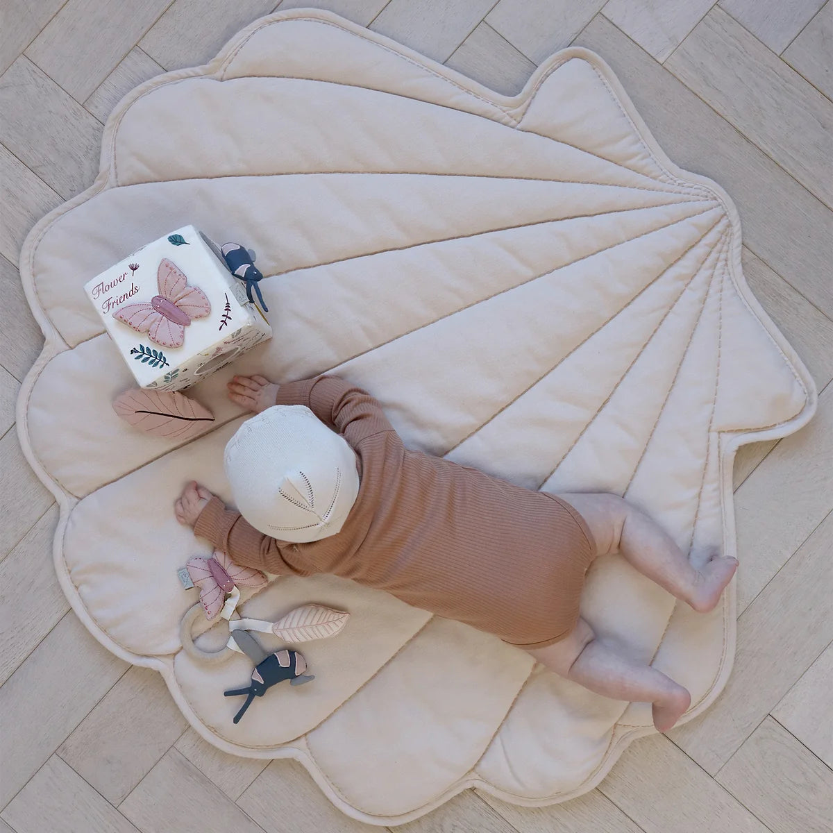 Sea Shell Play Mat – Soft Cotton Floor Mat for Play, Rest & Nursery Decor